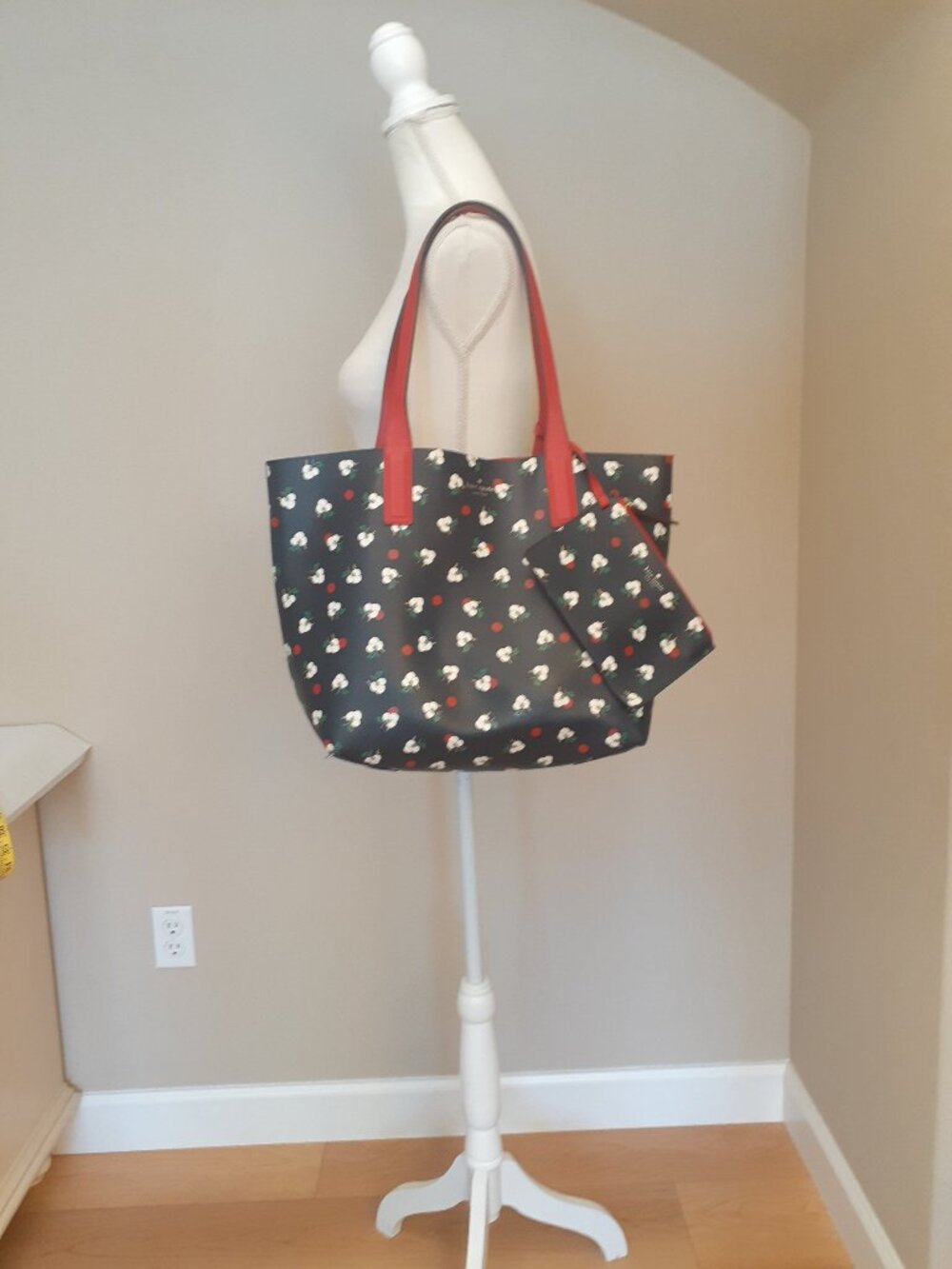 Kate Spade Floral  Reversible Leather Tote Bag - Picture 9 of 16
